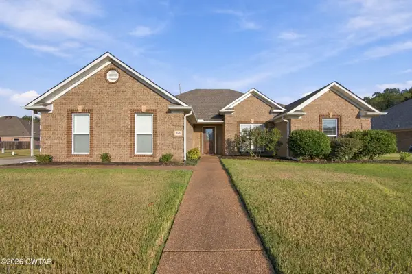 8 Reflection Cove, Jackson, TN 38305