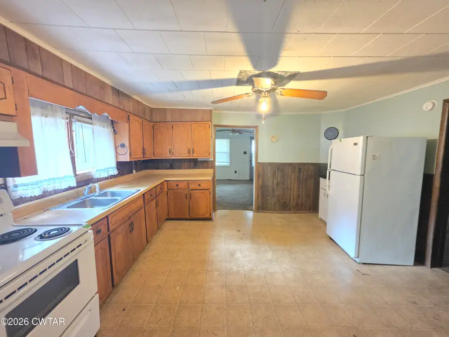 94 Holly Street, Jackson, TN 38301 - #3