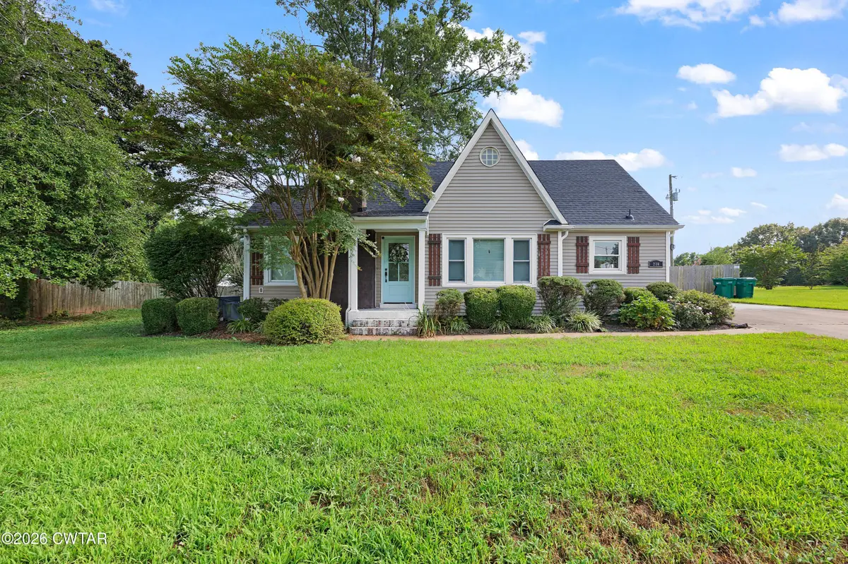 218 W Church Avenue, Medina, TN 38355 - #1