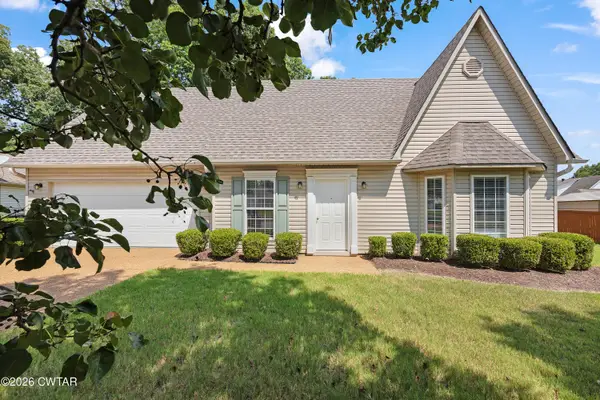 19 Suncrest Drive, Jackson, TN 38305