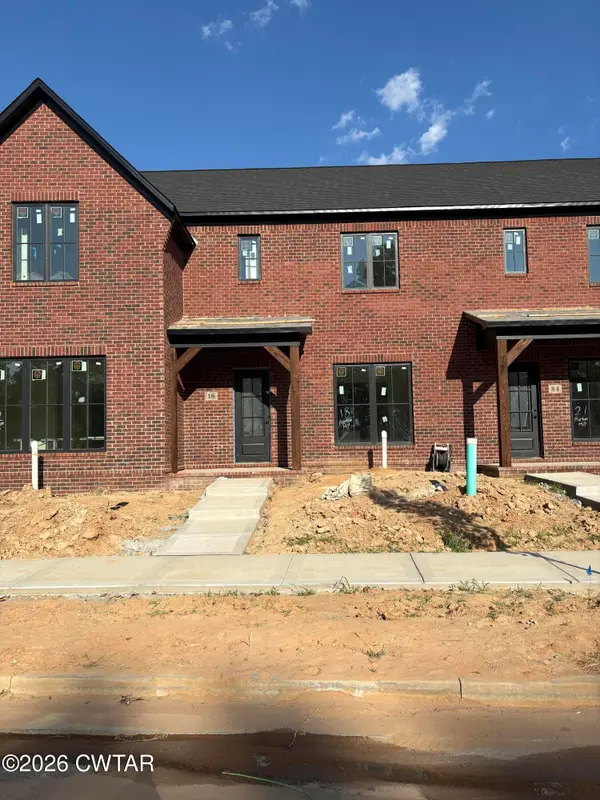 18 Barton Hill Boulevard, Jackson, TN 38305