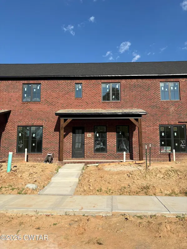 24 Barton Hill Boulevard, Jackson, TN 38305
