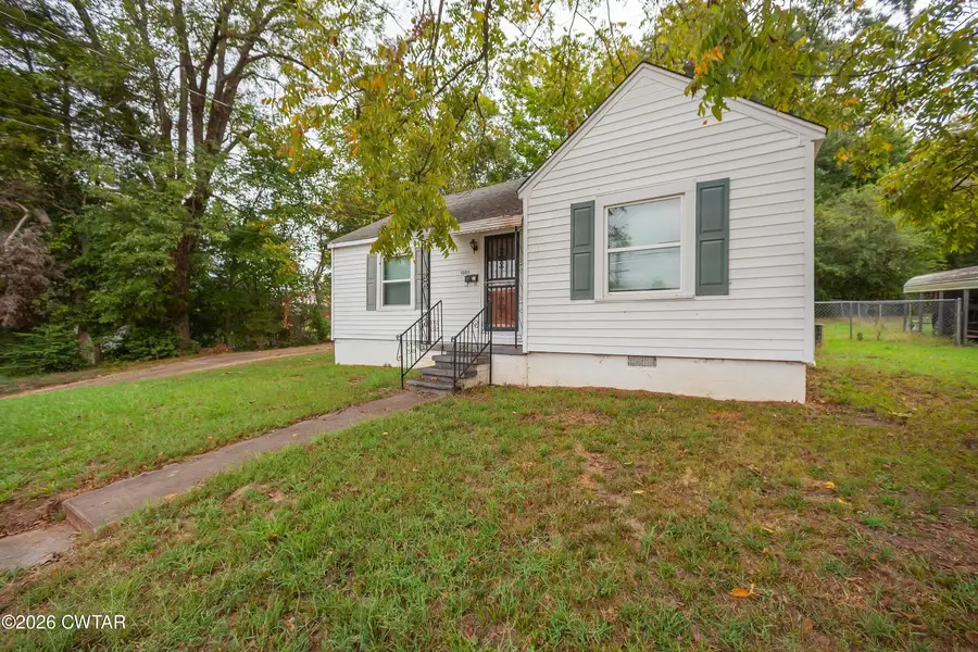 1005 S High Street, Trenton, TN 38382 - #3