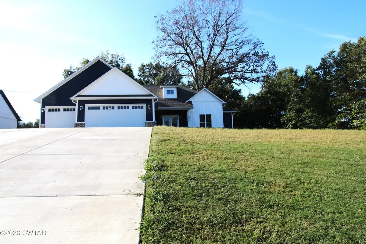 2011 Oakwood Drive, Milan, TN 38358 - #1
