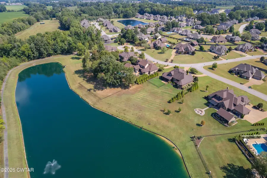 57 Lake Pointe Drive, Jackson, TN 38305 - #3