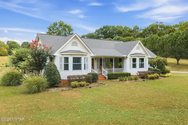 688 Twin Oaks Road, Lexington, TN 38351
