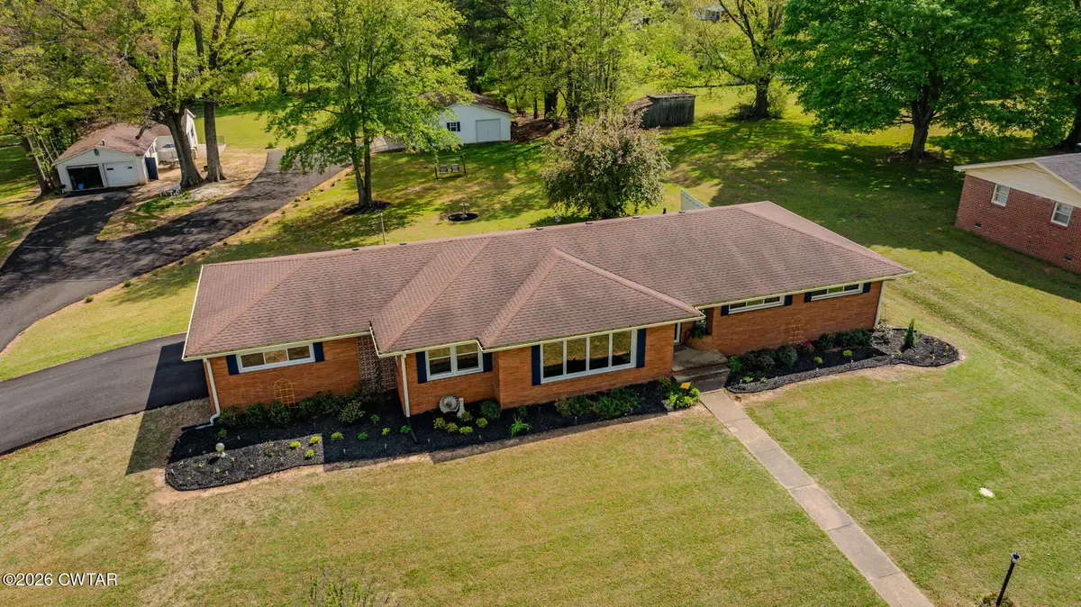 210 Lankford St, Bruceton, TN 38317 - #1