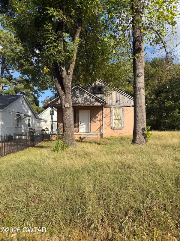 32 Ingram Street, Jackson, TN 38301
