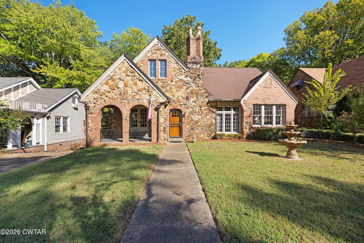 523 Westmoreland Place, Jackson, TN 38301 - #1
