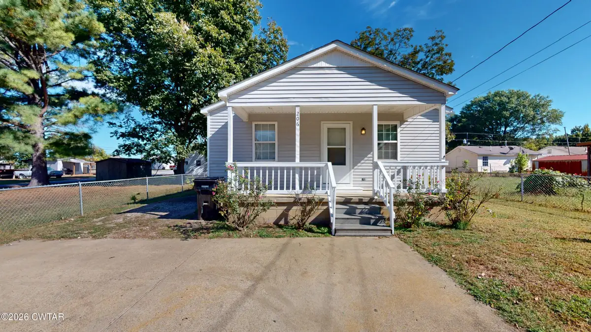 206 2nd Avenue, Dyersburg, TN 38024 - #1