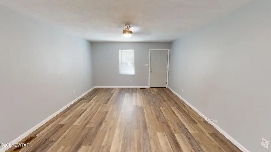 206 2nd Avenue, Dyersburg, TN 38024 - #3