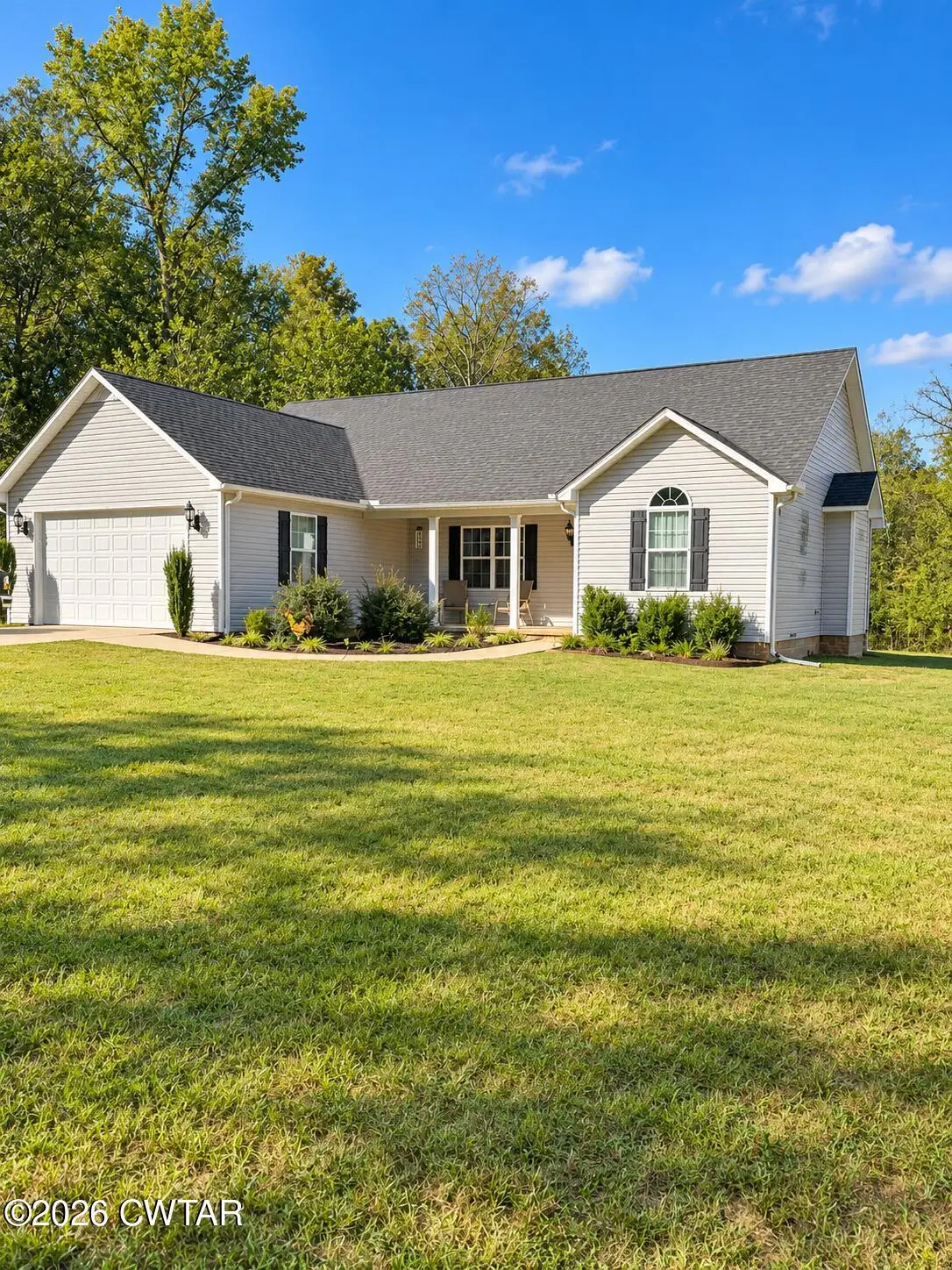 417 Huntingdon Street, Lexington, TN 38351 - #1