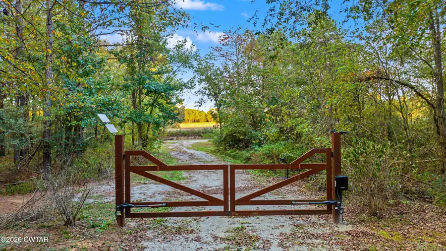 3301  Christmasville Rd Road, Jackson, TN 38305 - #2