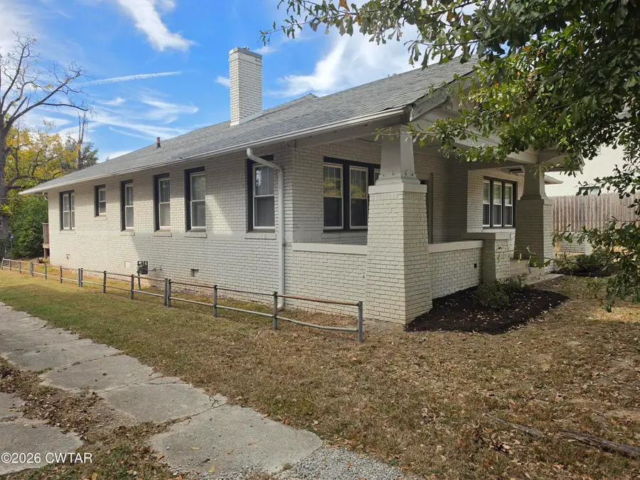 1223 N Highland Avenue, Jackson, TN 38301 - #3