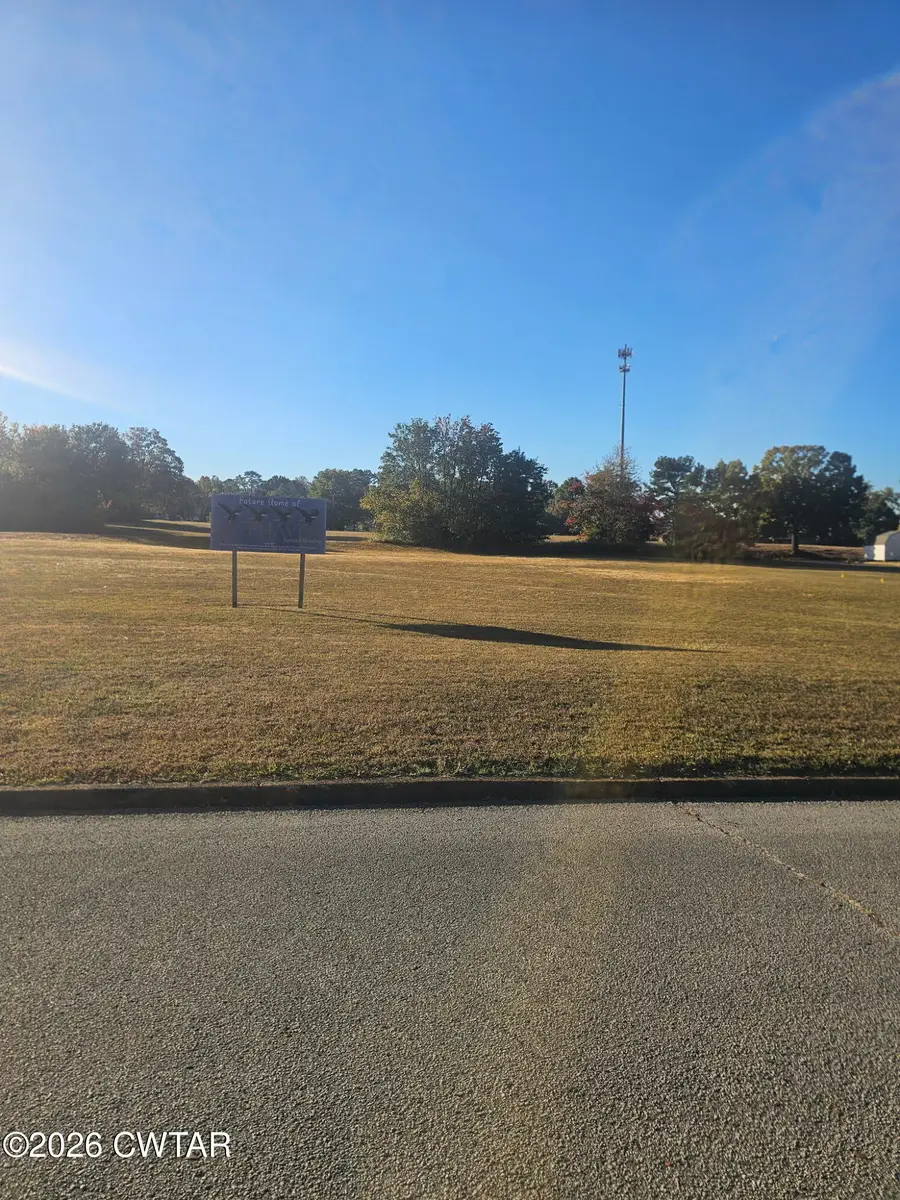 60 Executive Drive, Jackson, TN 38305 - #2