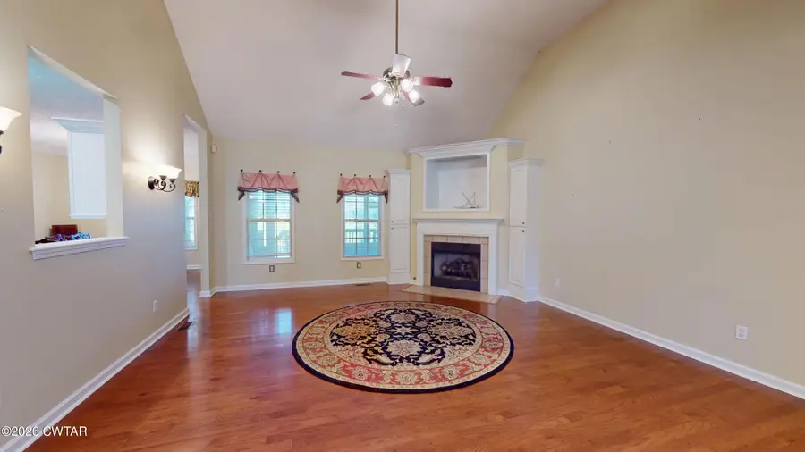 2209 Oakview Avenue, Dyersburg, TN 38024 - #3