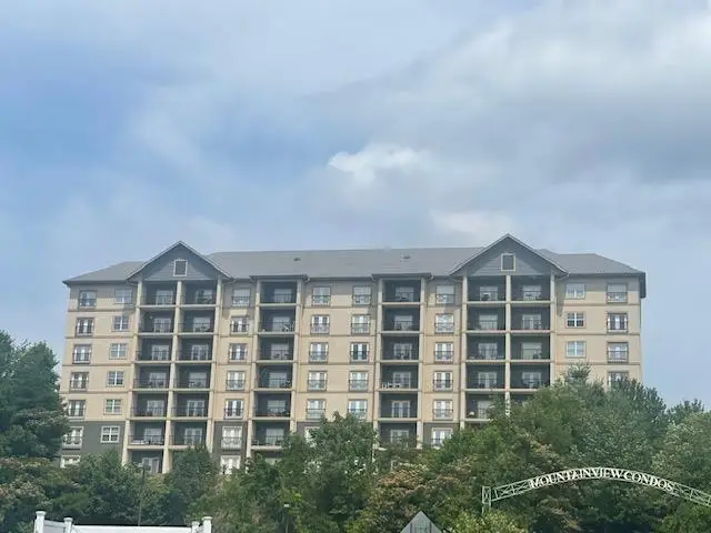 124 Plaza Drive #UNIT 1502, Pigeon Forge, TN 37863 - Image #1