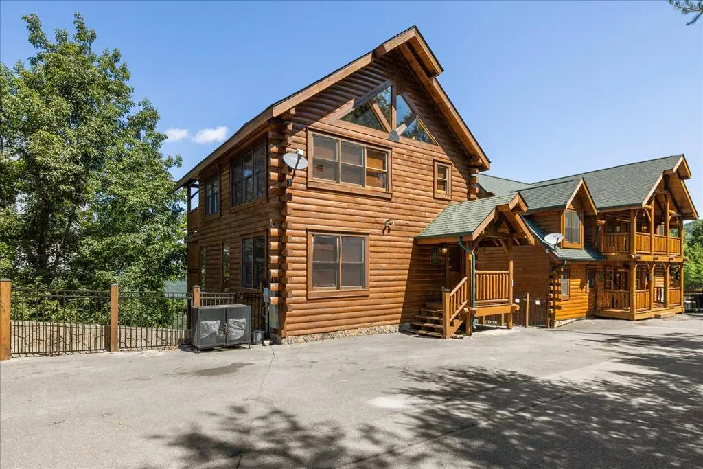 1413 Eagle Cloud Way, Sevierville, TN 37862 - #1