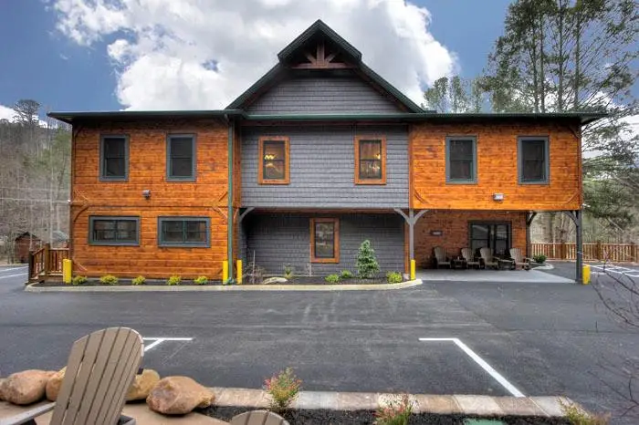 504 Ridge Road, Gatlinburg, TN 37738 - #1