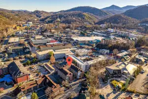 685 River, Gatlinburg, TN 37738 - Image #1