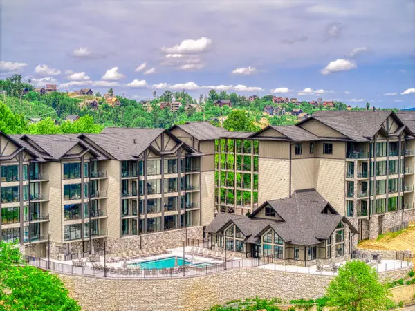 855 Campbell Lead Road #UNIT 307, Gatlinburg, TN 37738