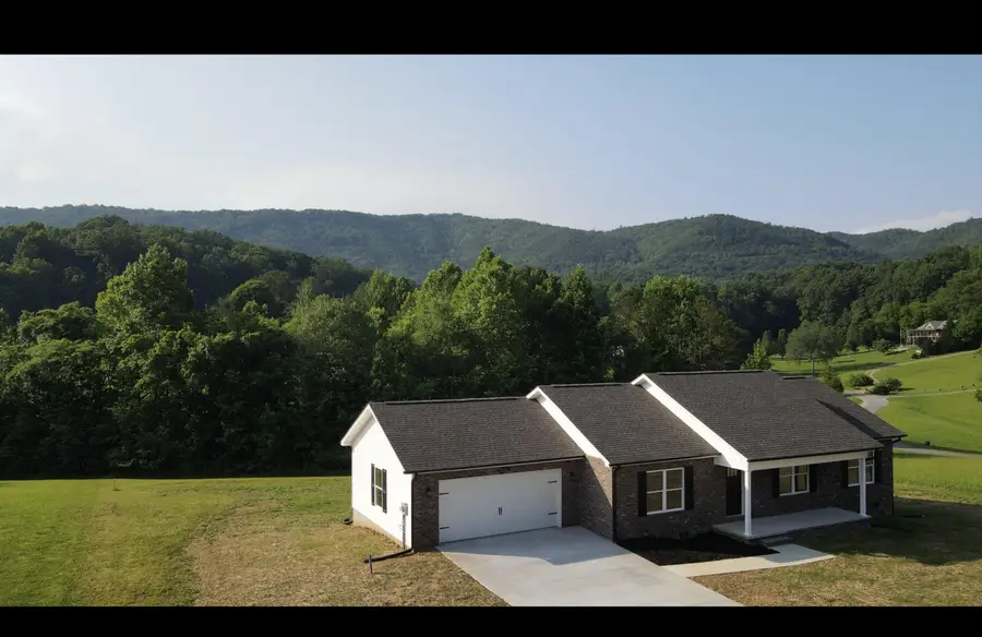 2520 Schisandra Lane, Cosby, TN 37722 - Image #2