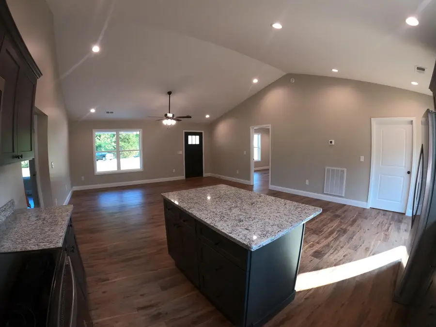 2520 Schisandra Lane, Cosby, TN 37722 - Image #3