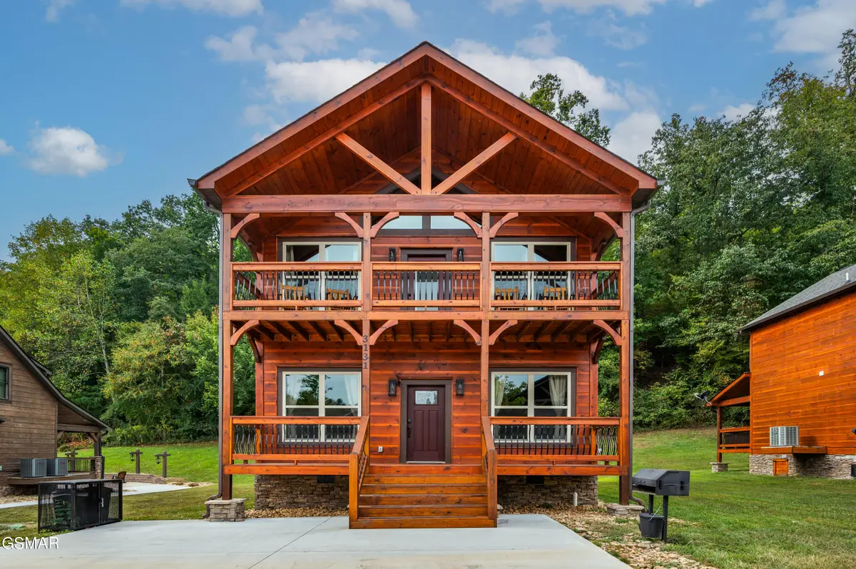 3131 Cherokee Valley Drive, Sevierville, TN 37862 - Image #1