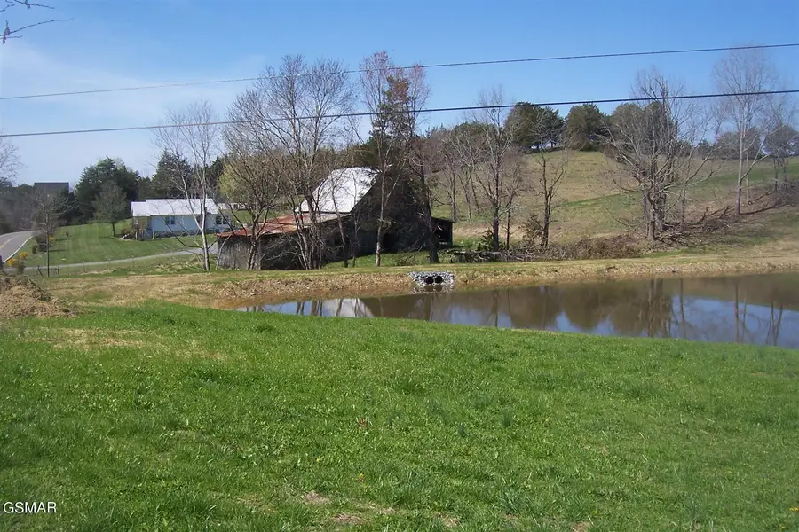 000 Flat Creek Rd, Sevierville, TN 37876 - #3