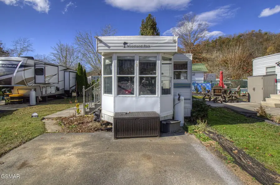 4229 E Parkway #225, Gatlinburg, TN 37738 - #2