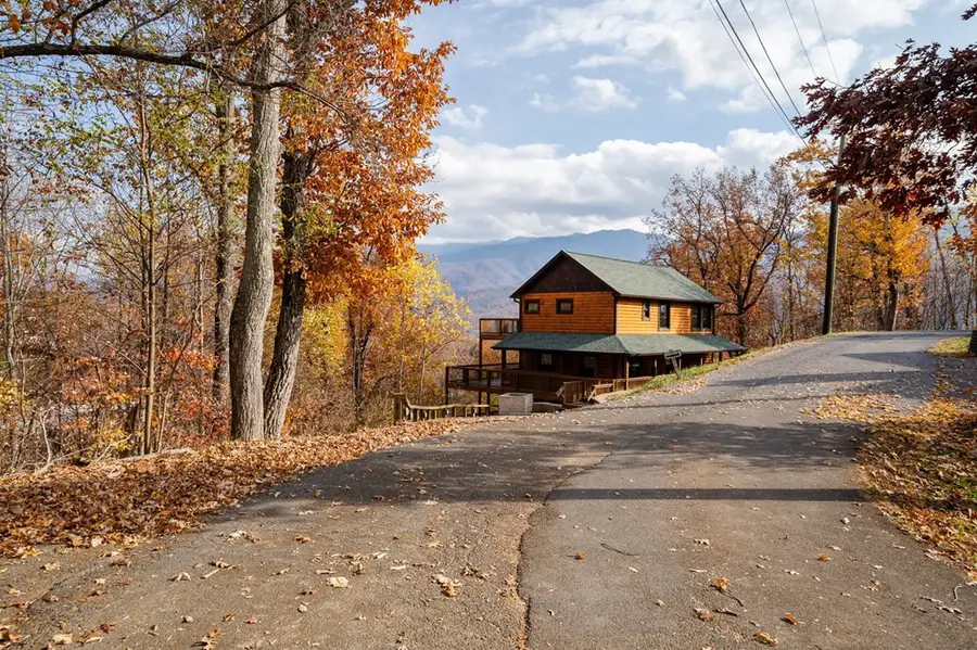 815 Red Fox Trail, Gatlinburg, TN 37738 - #3