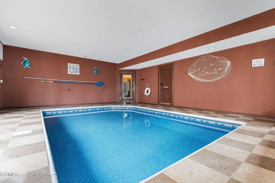 220 Amet Way, Cosby, TN 37722 - #3