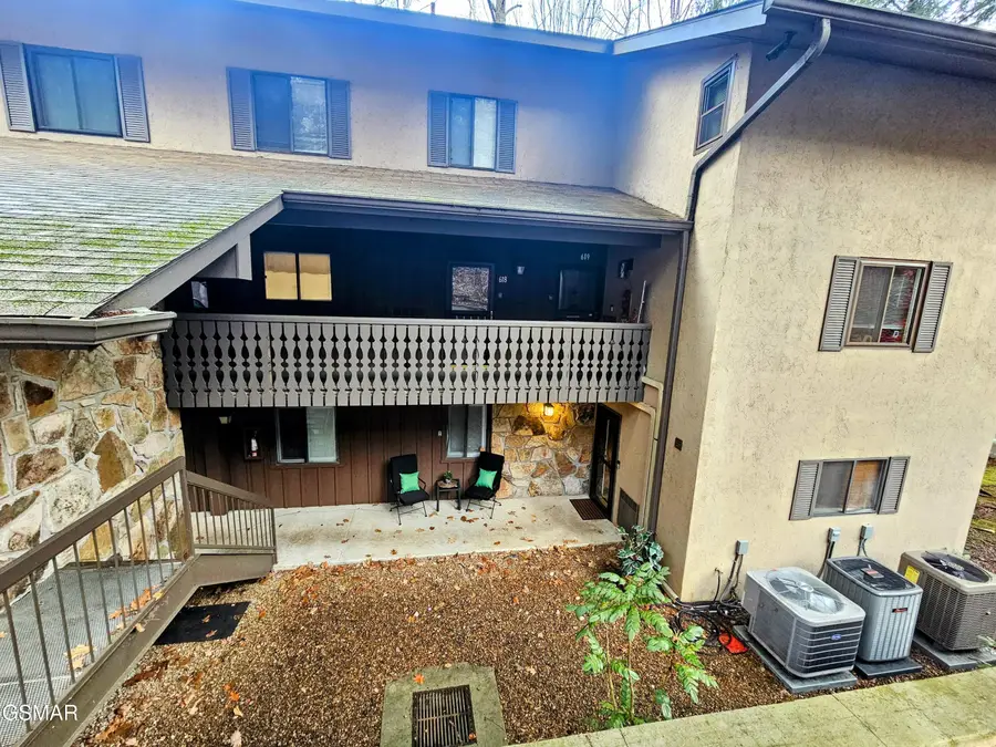 1235 Ski Mountain Road #APT 619, Gatlinburg, TN 37738 - Image #2