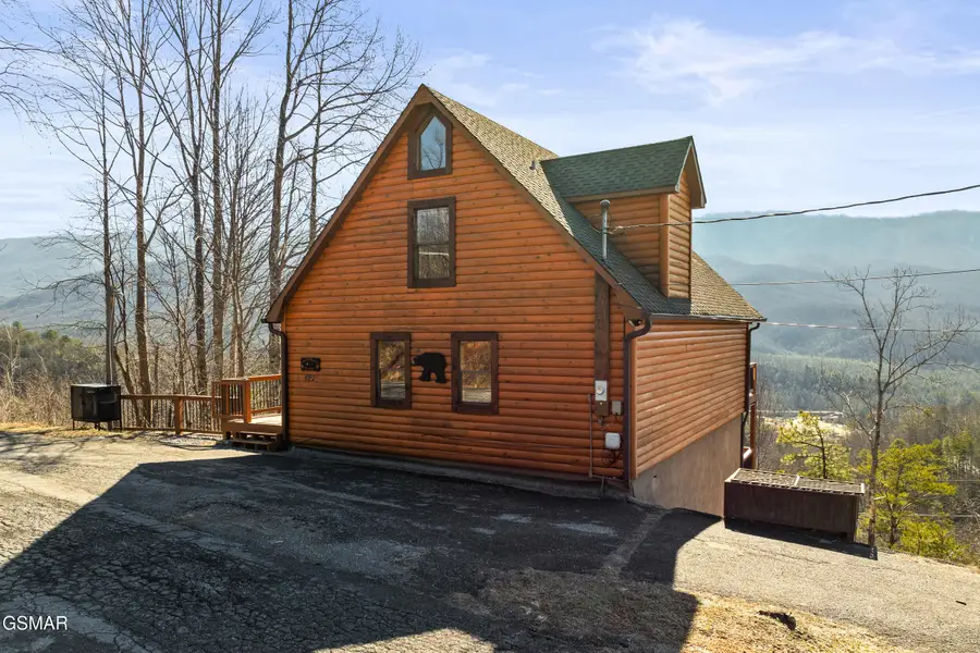 829 Red Fox Trl, Gatlinburg, TN 37738 - #3