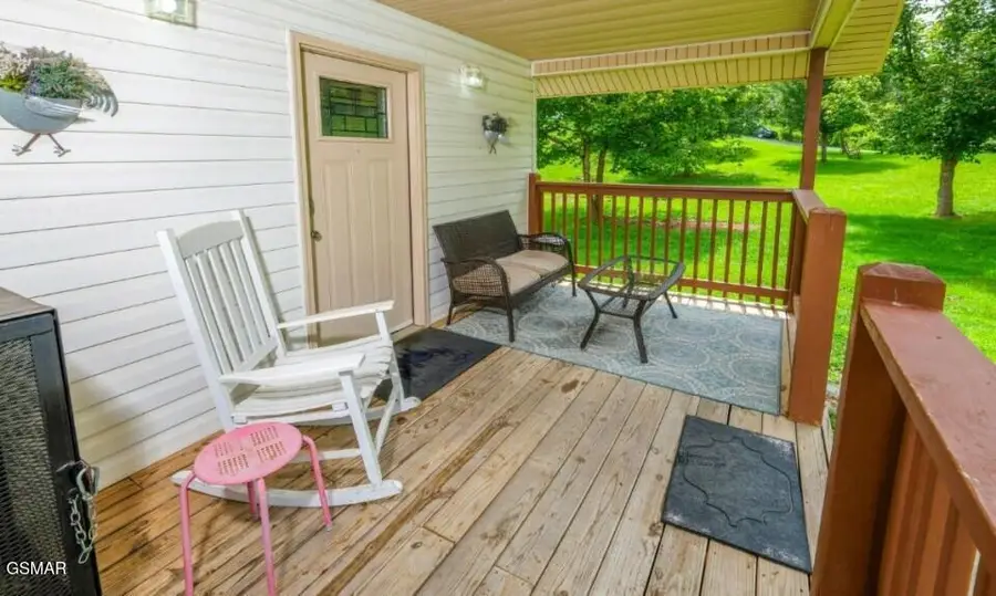2242 Green Acres Circle, Sevierville, TN 37862 - Image #2