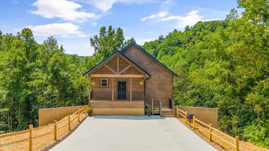 3340 Frontier View Drive, Sevierville, TN 37876 - Image #2