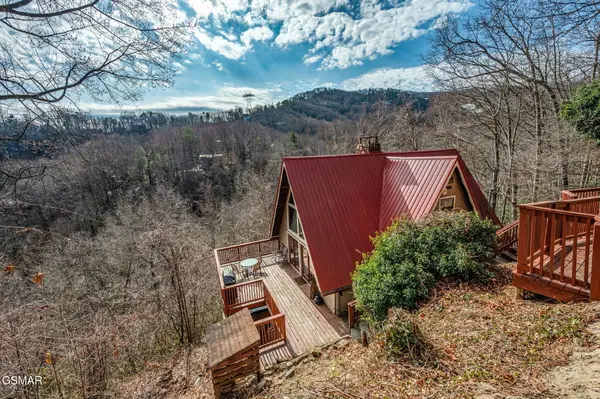 1125 Lower Alpine Way Way, Gatlinburg, TN 37738