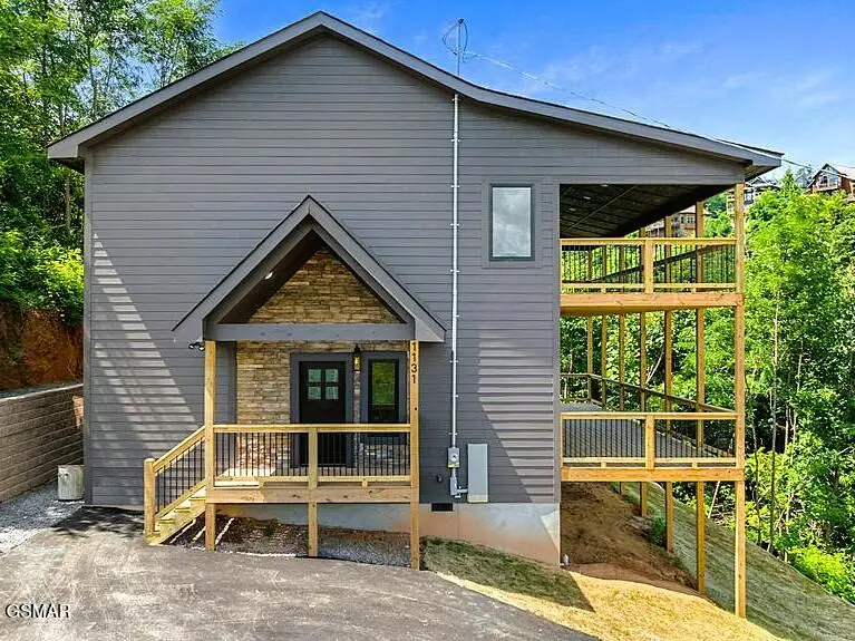 1131 Longview Court, Gatlinburg, TN 37738 - Image #2