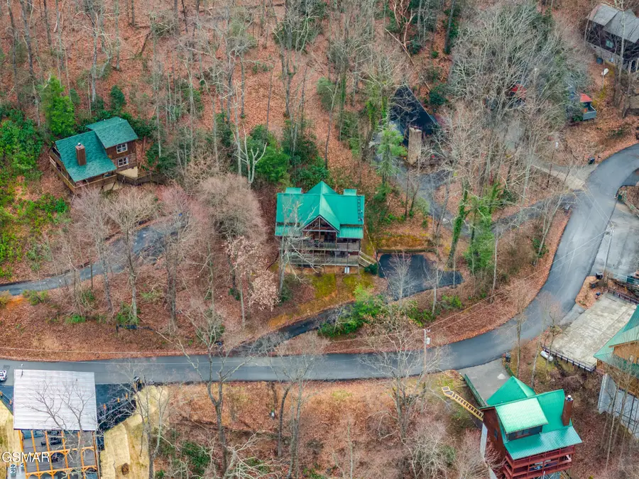 1346 N Baden Drive, Gatlinburg, TN 37738 - Image #2