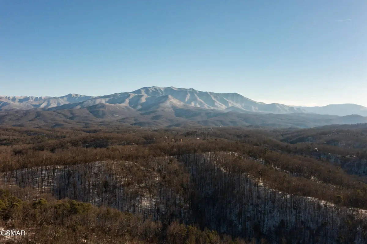 4364 Powdermill Estates Rd, Sevierville, TN 37876 - #1