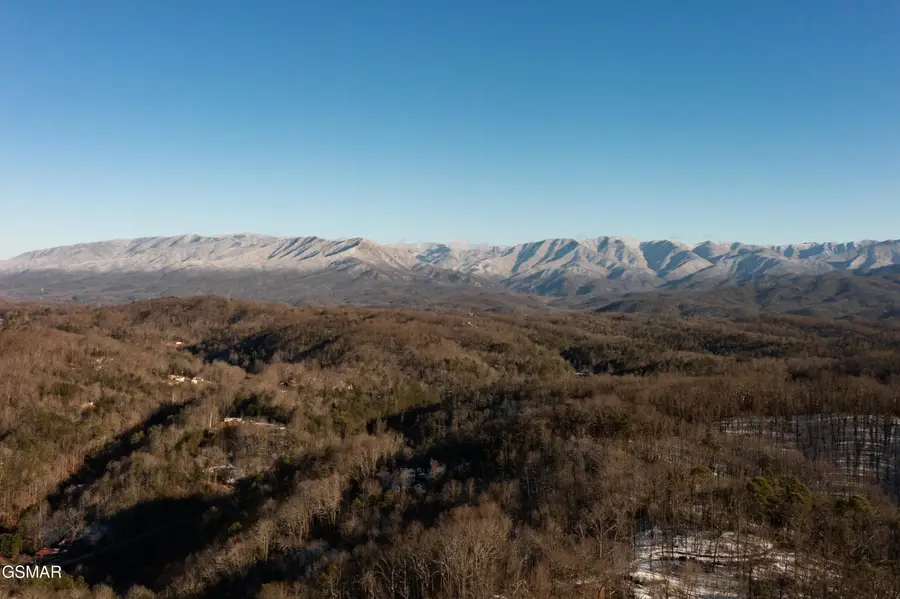 4364 Powdermill Estates Rd, Sevierville, TN 37876 - #3