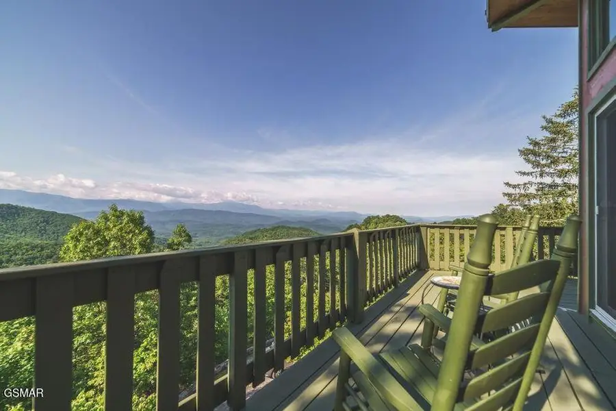 1020 Clingmans View, Sevierville, TN 37876 - Image #2