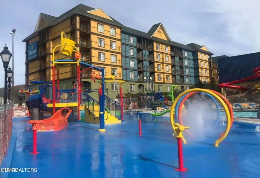 225 Collier Dr Unit 3406, Sevierville, TN 37862 - Image #2