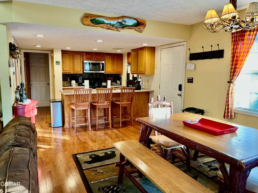 3512 Brook Stone Way, Pigeon Forge, TN 37863 - Image #3