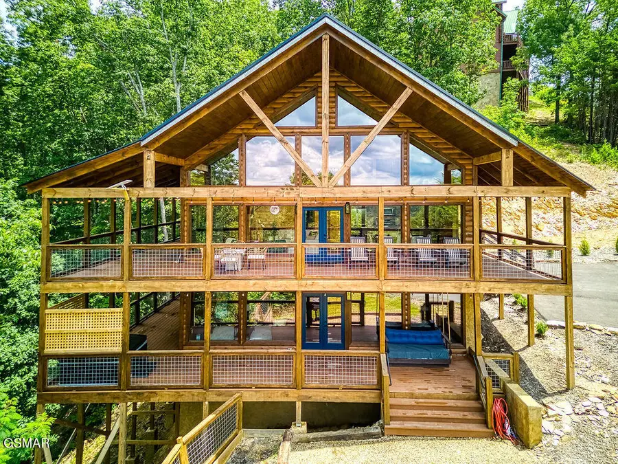 2942 Redtail Road, Sevierville, TN 37862 - Image #2