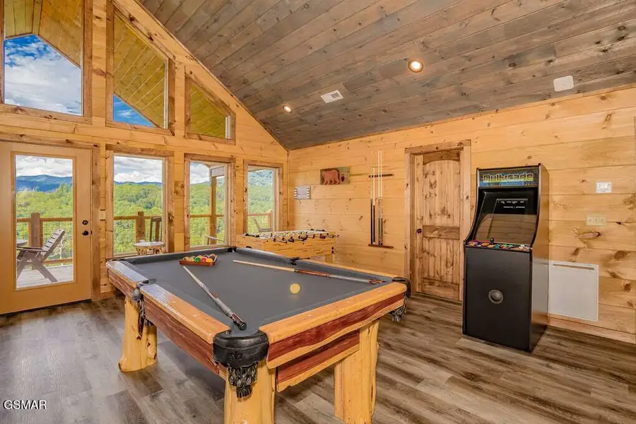 859 Sourwood Drive, Gatlinburg, TN 37738 - Image #3