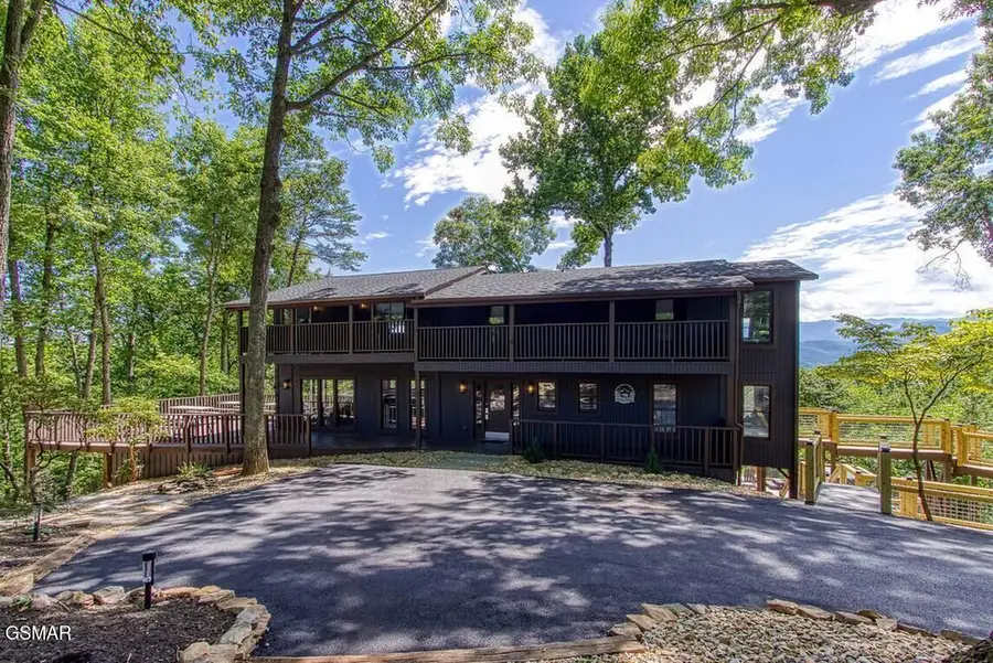 1120 Tanrac Trail, Gatlinburg, TN 37738 - Image #3