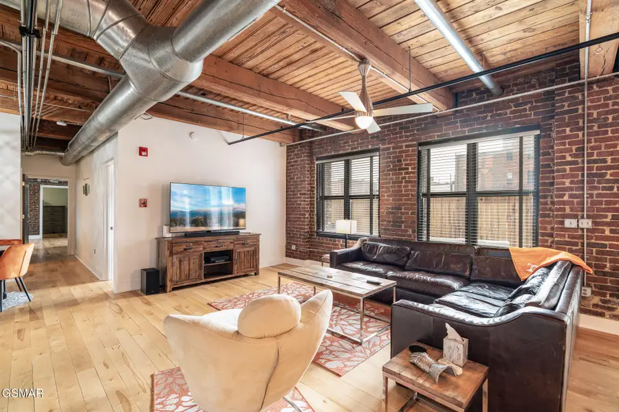 240 W Jackson Avenue #Apt B05, Knoxville, TN 37902 - Image #3