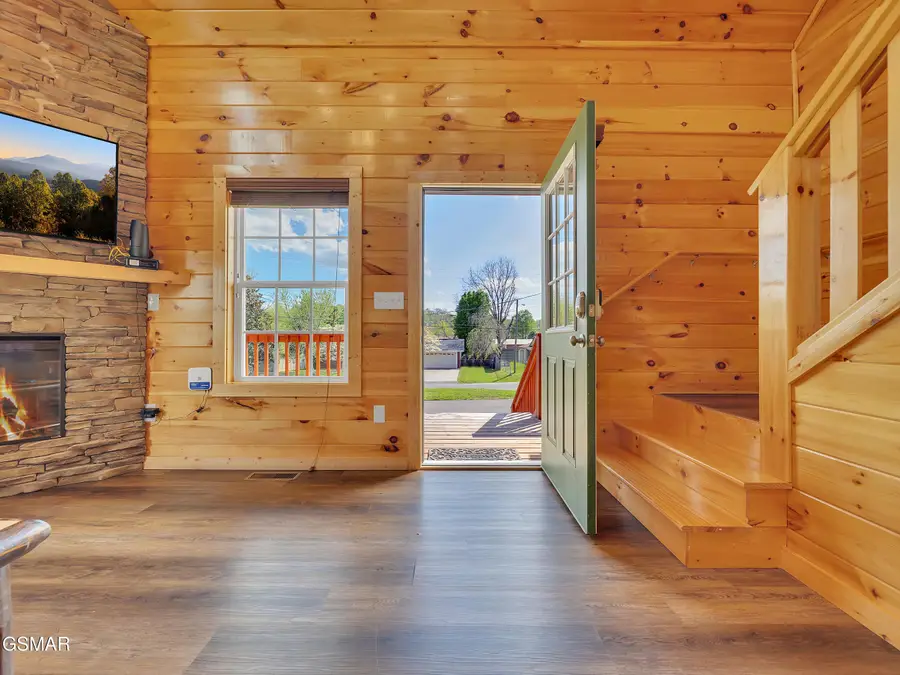 218 Caton Road, Sevierville, TN 37862 - Image #3