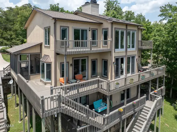 20 Brixton Lane, Crossville, TN 38555